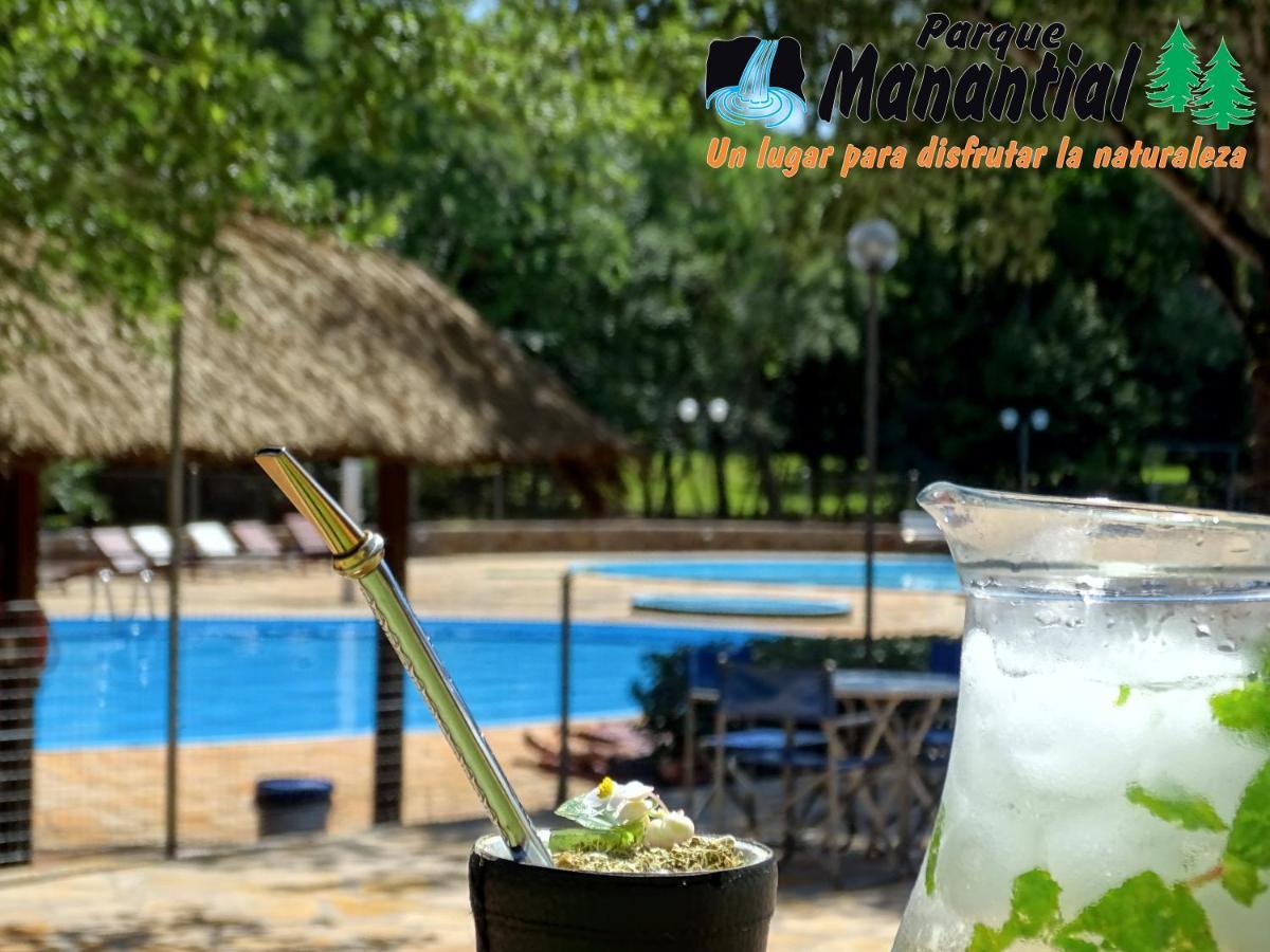 Parque Hotel Manantial Hohenau المظهر الخارجي الصورة
