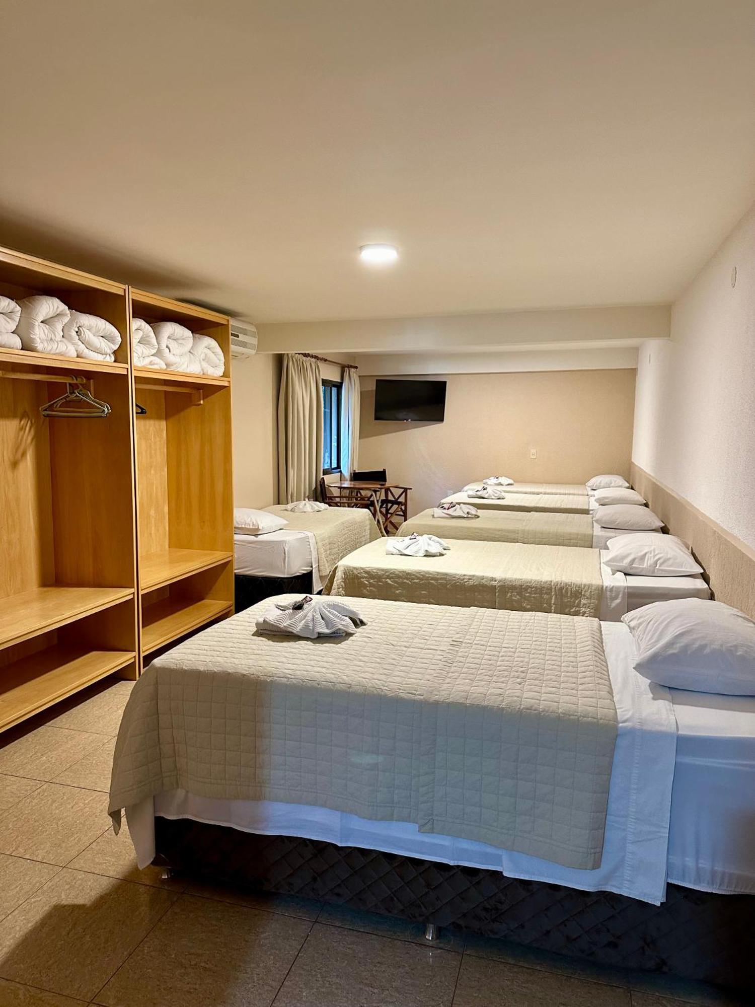 Parque Hotel Manantial Hohenau المظهر الخارجي الصورة